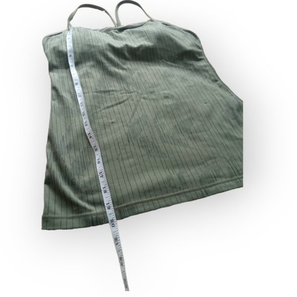 Lululemon women olive tank with light shelf bra race back size 8 - Picture 4 of 6